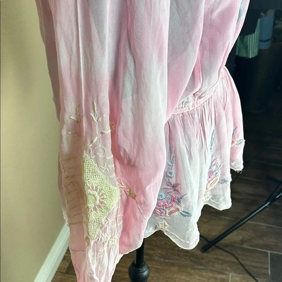 LoveShackFancy Pink Sheer Embroidered Blouse long Billowy Sleeves Size Large - Picture 9 of 10